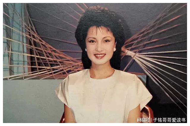 开云 开云体育平台“广东一枝花”侯玉婷：曾和霍震霆传绯闻如今65岁成了模范婆(图1)