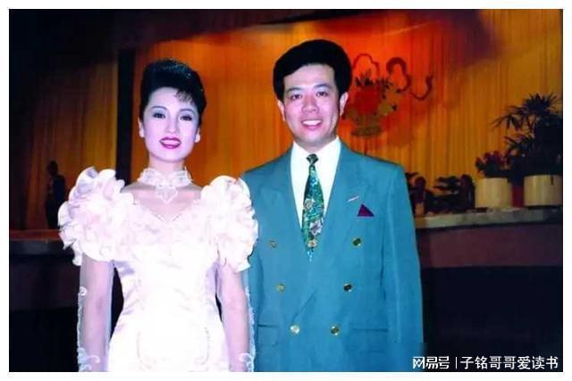 开云 开云体育平台“广东一枝花”侯玉婷：曾和霍震霆传绯闻如今65岁成了模范婆(图6)